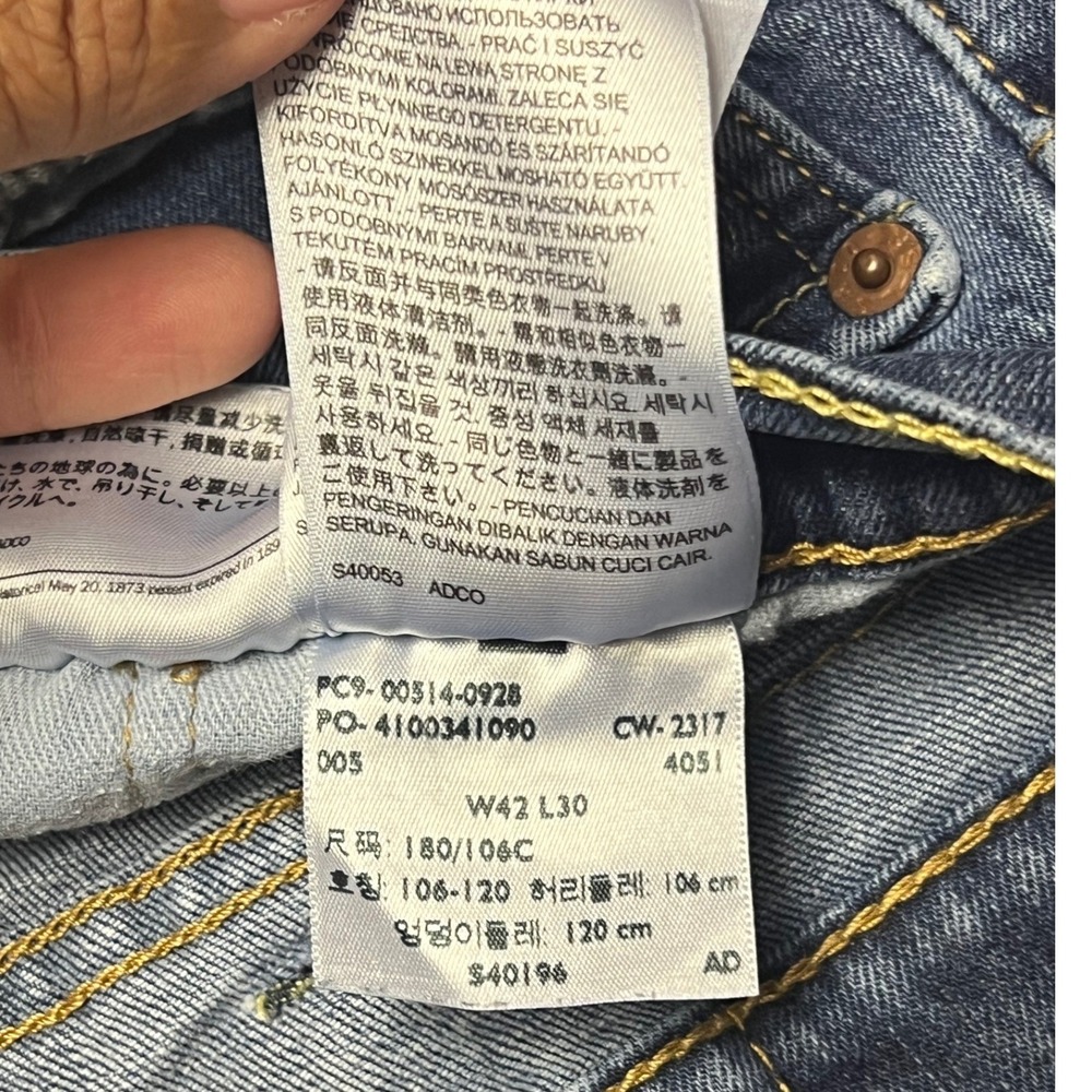 Levis 514 Jeans Mens 42x30 Blue Medium Wash Denim Stretch Denim Straight Fit - Picture 9 of 13